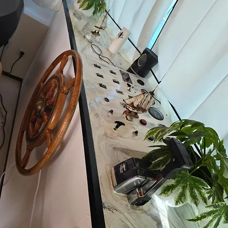 Calaidonia Boat House